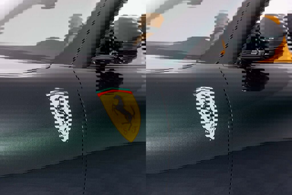Certified 2025 Ferrari Roma Spider image 9