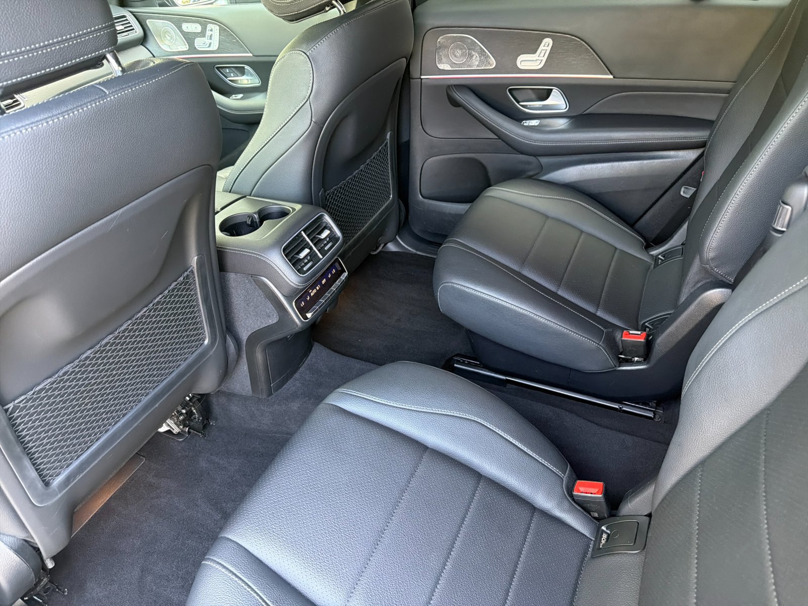 Certified 2024 Mercedes-Benz GLS 450 4MATIC image 11