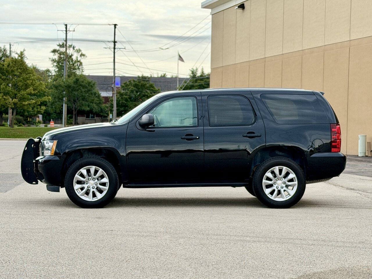 Used 2013 Chevrolet Tahoe 4WD image 8