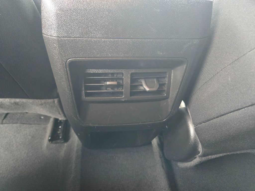 Used 2023 Chevrolet Colorado Trail Boss w/ Technology Package image 8