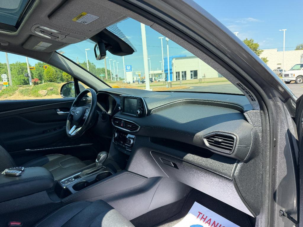 Used 2020 Hyundai Santa Fe SEL w/ Convenience + Premium Package FWD image 20