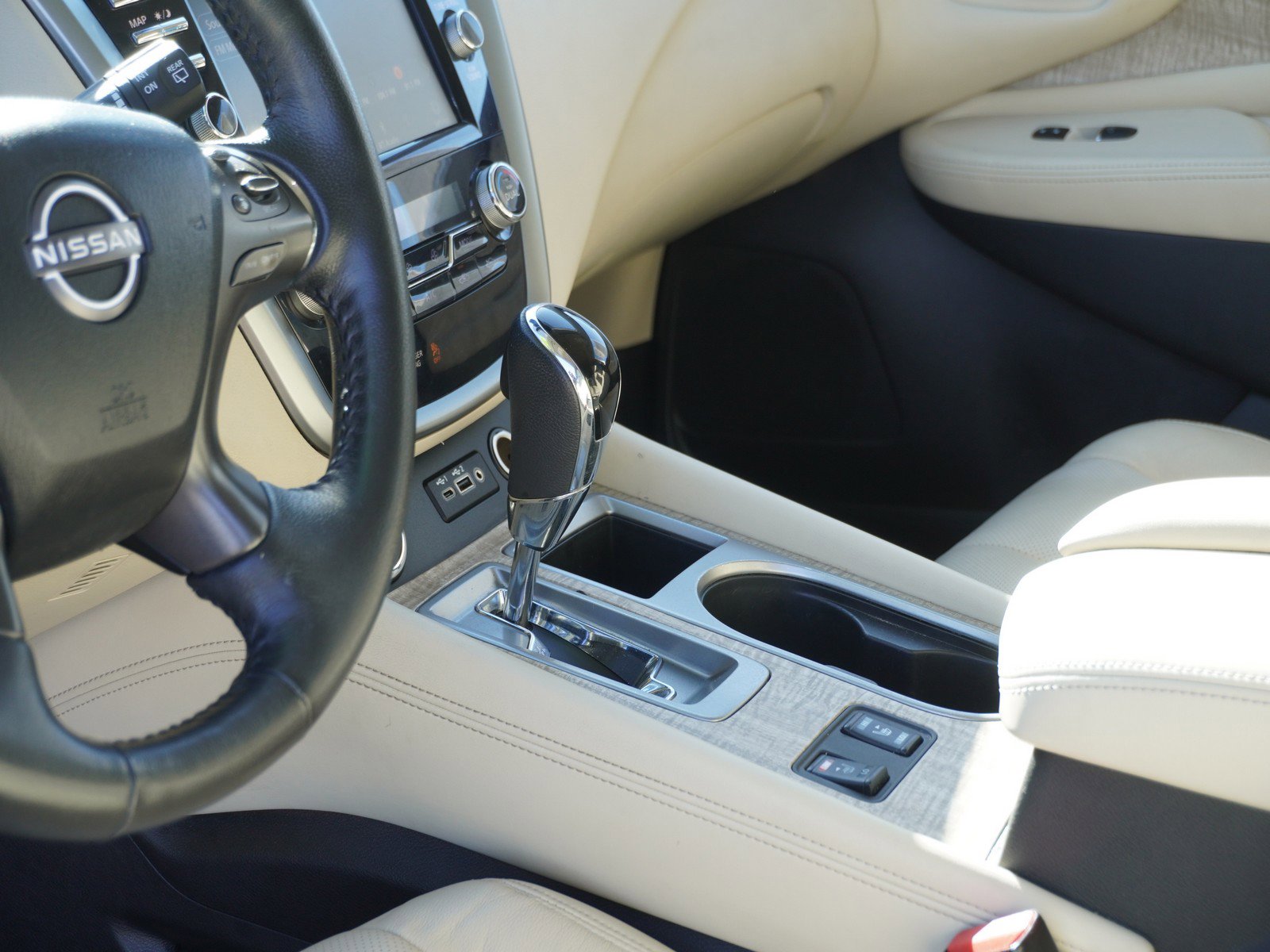 Used 2023 Nissan Murano SL w/ SL Moonroof Package image 21