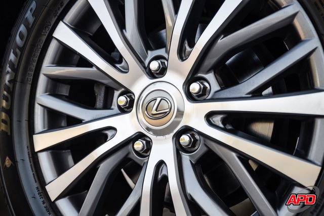 Used 2018 Lexus LX 570 4WD image 3