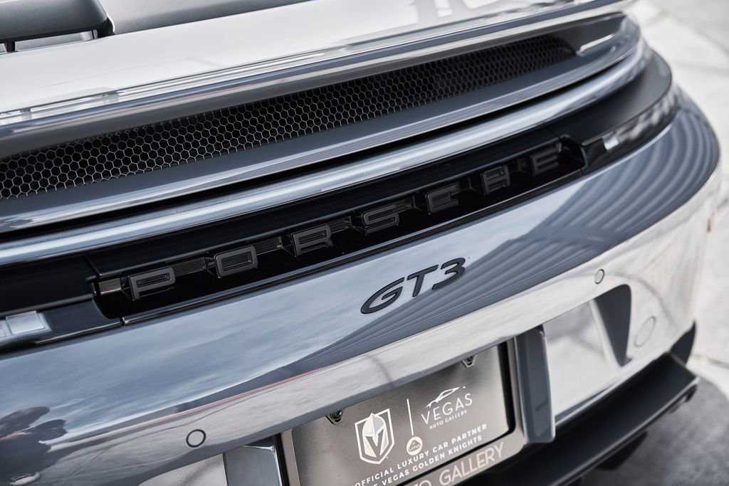 Used 2025 Porsche 911 GT3 RWD image 17