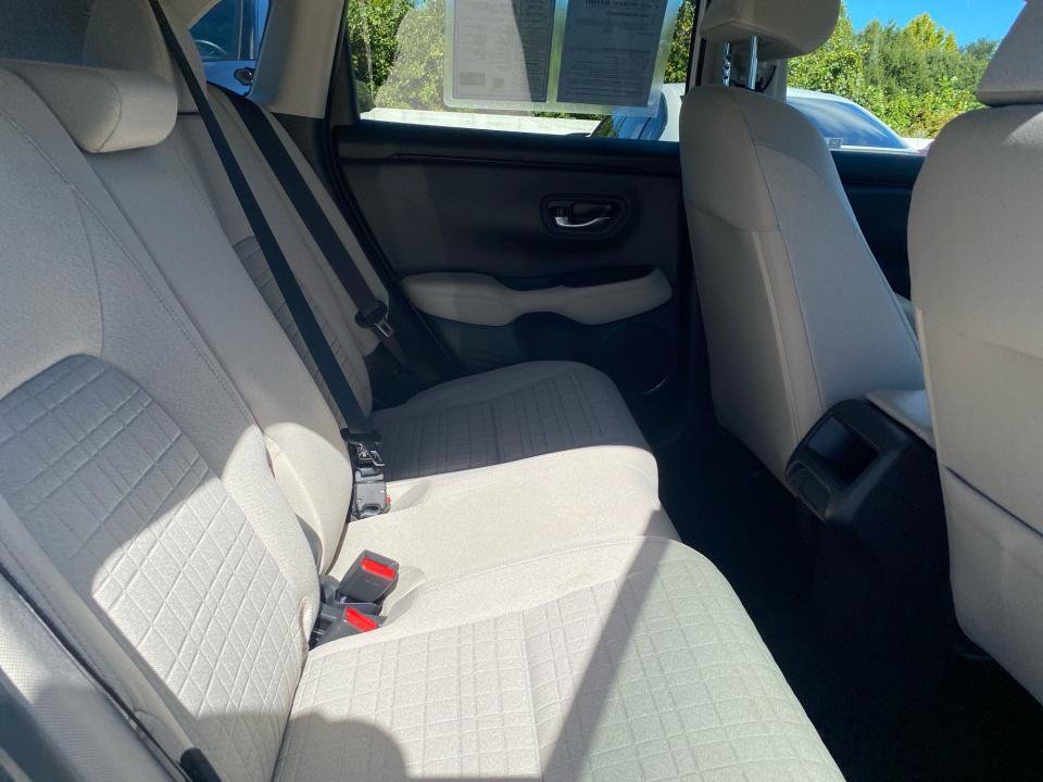 Certified 2027 Honda HR-V LX image 29