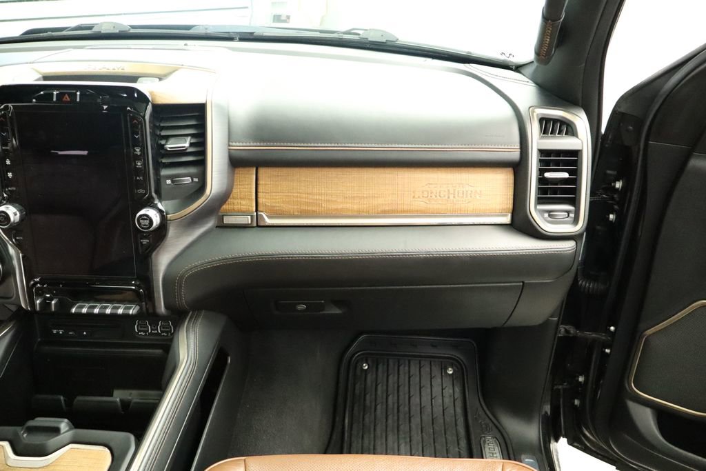 Used 2019 RAM 1500 Limited AWD/4WD image 35