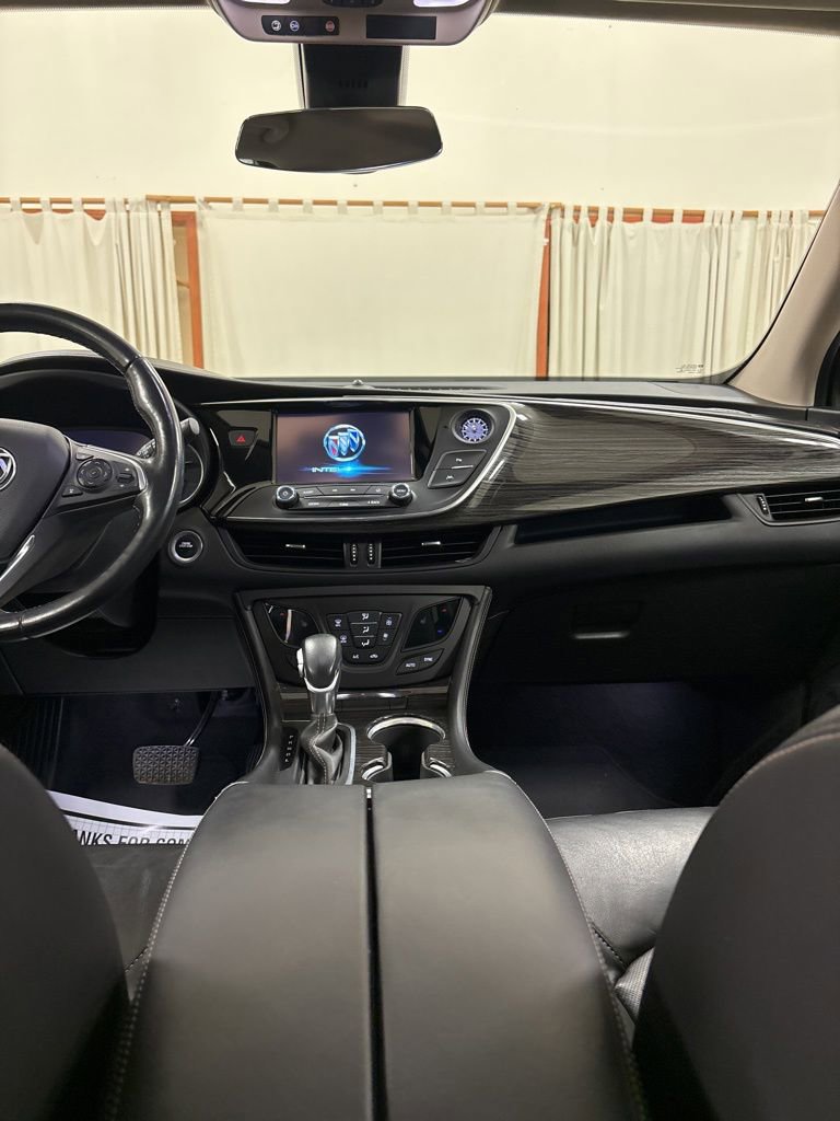 Used 2018 Buick Envision Premium AWD/4WD image 18