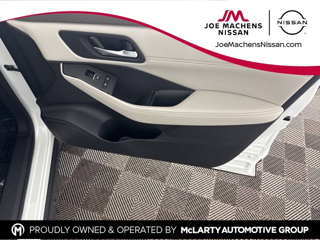 Used 2024 Nissan Rogue SL w/ SL Premium Package image 19
