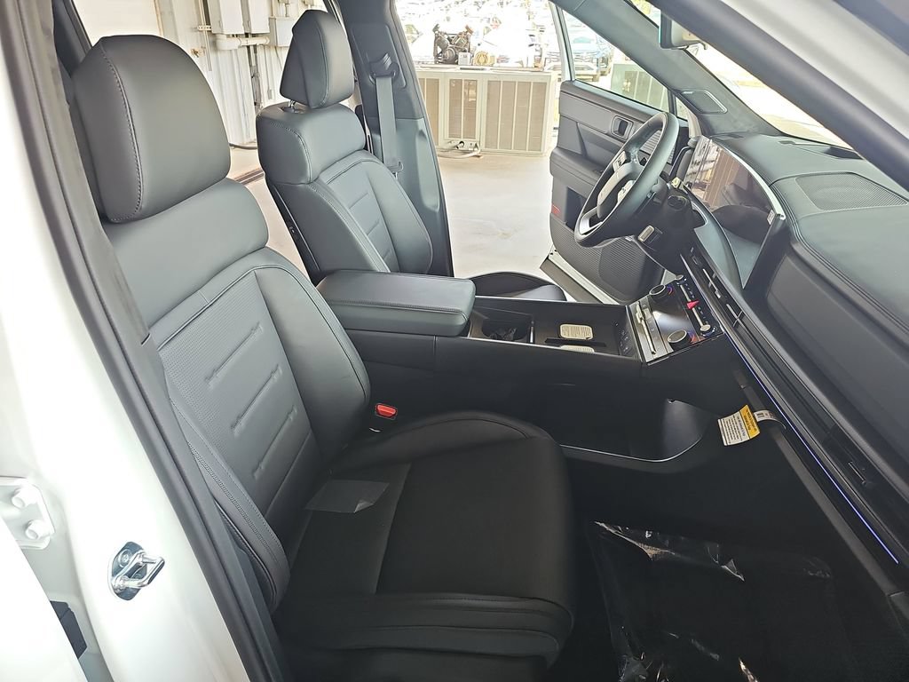 New 2026 Hyundai Santa Fe Calligraphy AWD/4WD image 10