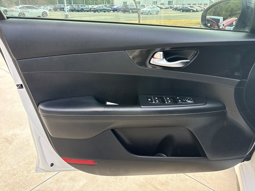 Used 2021 Kia Forte GT-Line image 14