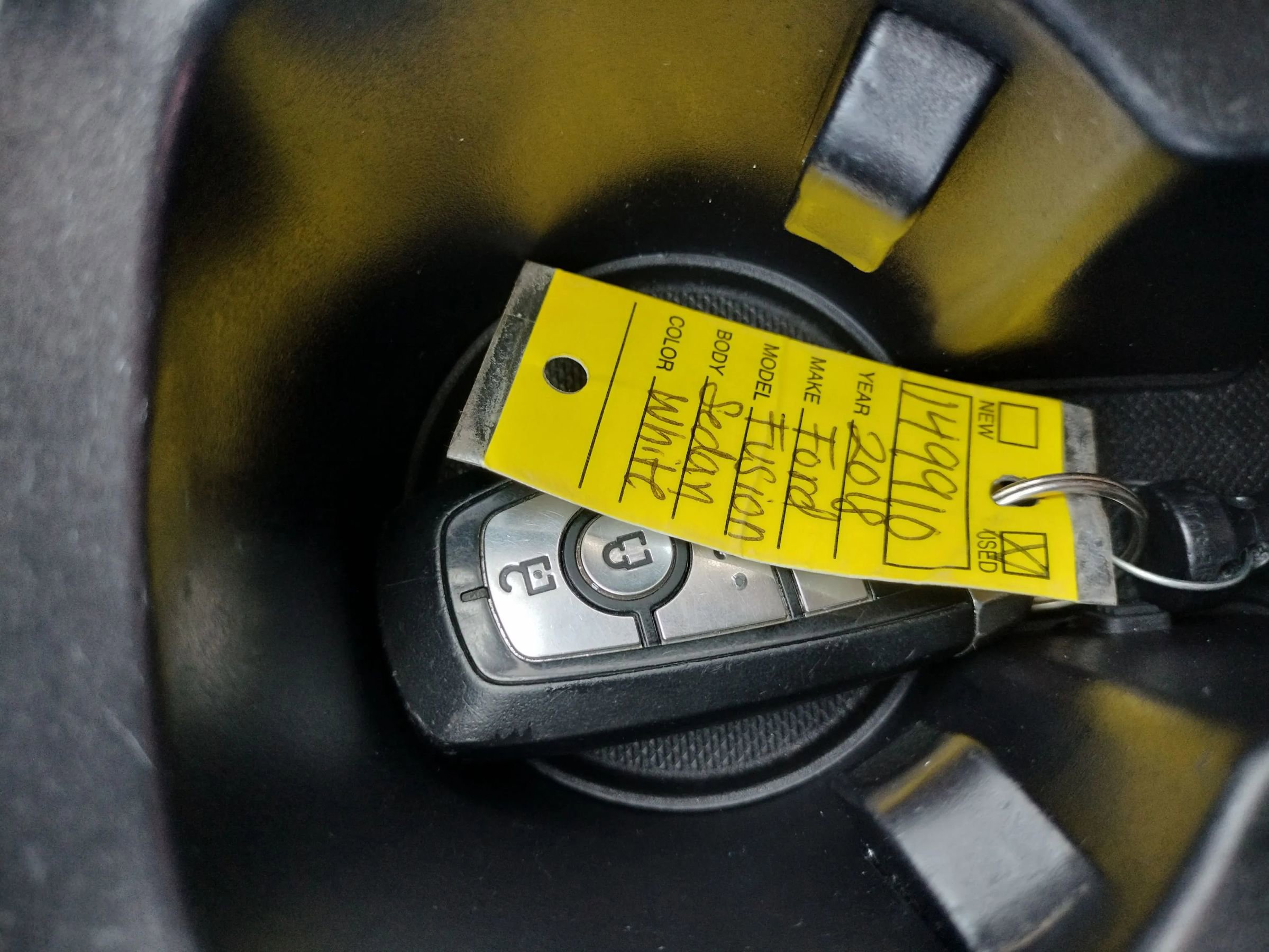 Used 2018 Ford Fusion SE w/ Fusion SE Technology Package image 45