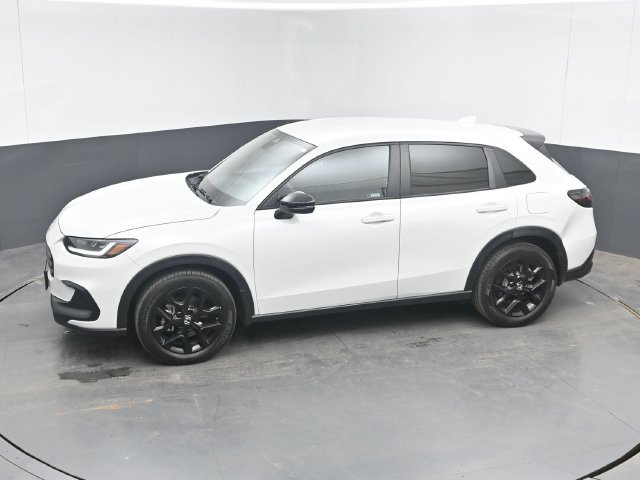 Certified 2024 Honda HR-V Sport image 34