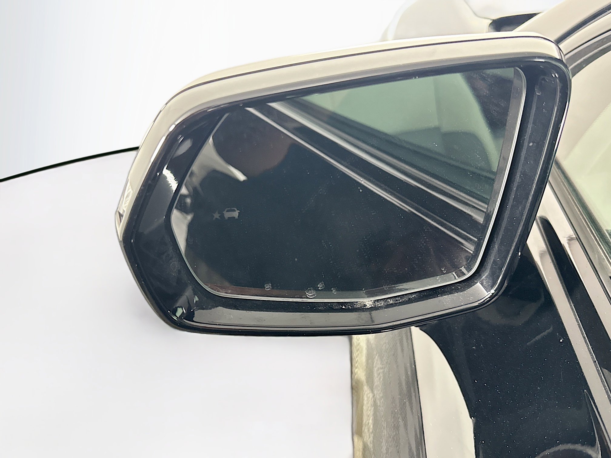 Used 2025 Honda Prologue Eco image 16