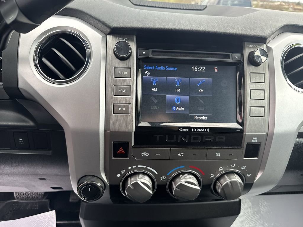 Used 2018 Toyota Tundra SR5 image 23