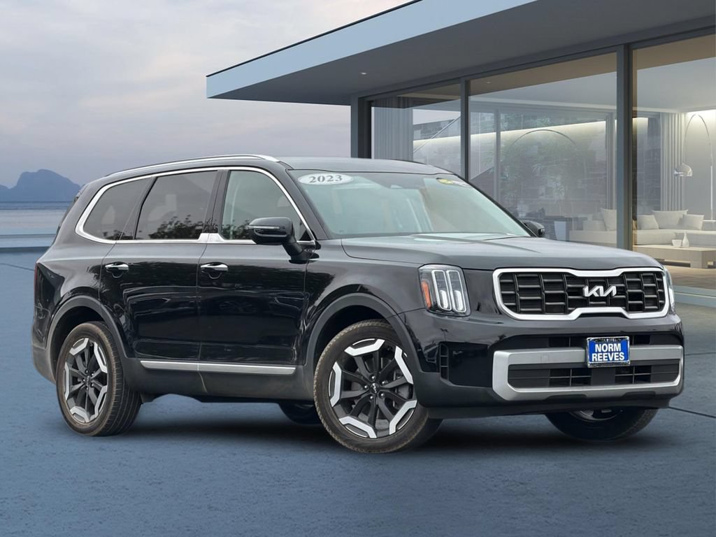 Used 2023 Kia Telluride S