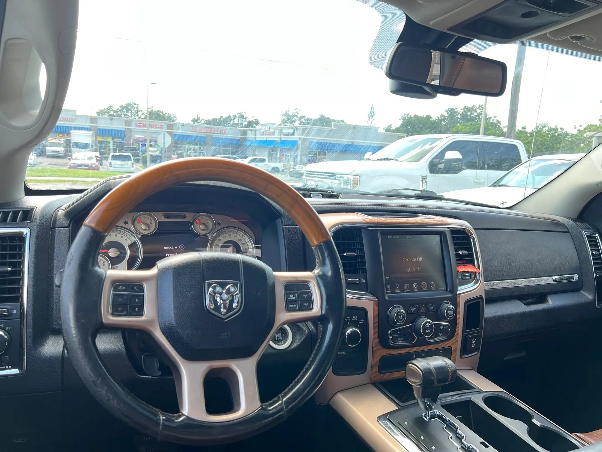 Used 2013 RAM 1500 Laramie Longhorn w/ Convenience Group AWD/4WD image 14