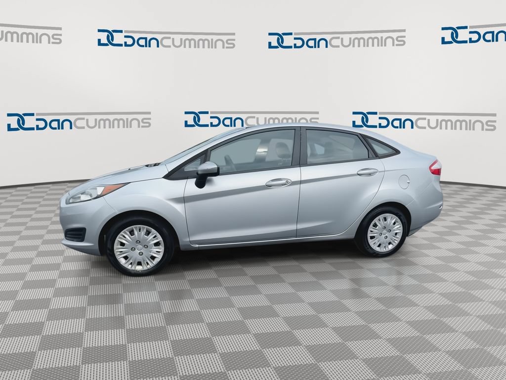 Used 2014 Ford Fiesta S FWD image 5