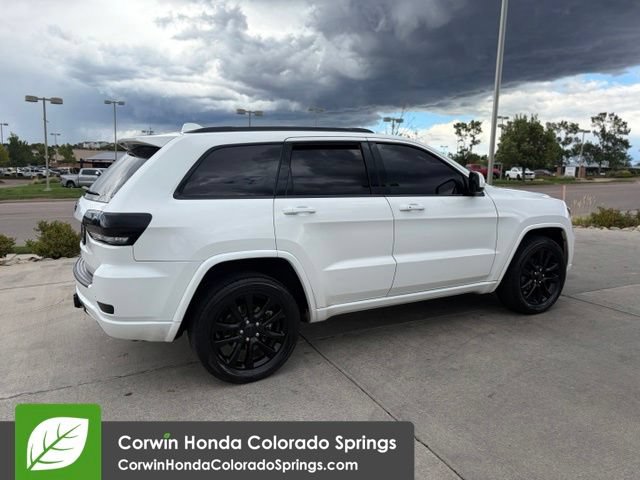 Used 2020 Jeep Grand Cherokee Altitude AWD/4WD image 14
