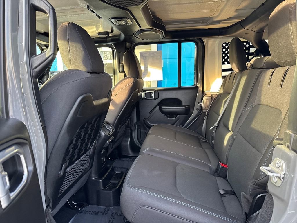 Used 2022 Jeep Wrangler Unlimited Rubicon 4xe image 9