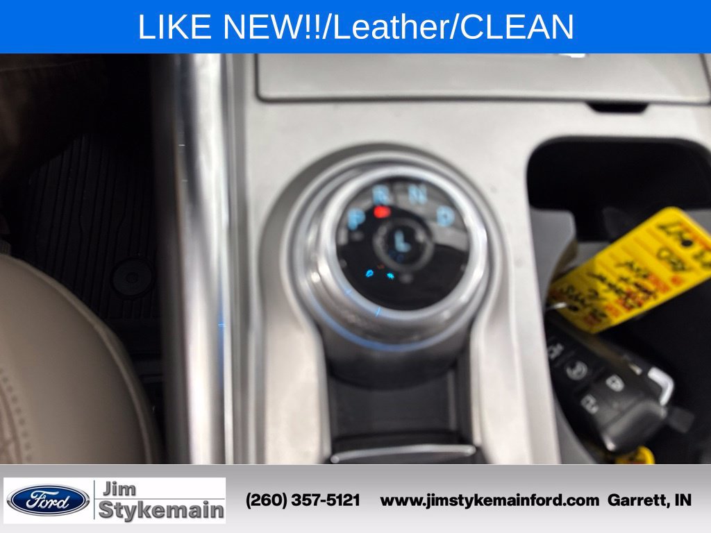 Used 2024 Ford Explorer XLT w/ Equipment Group 202A AWD/4WD image 33