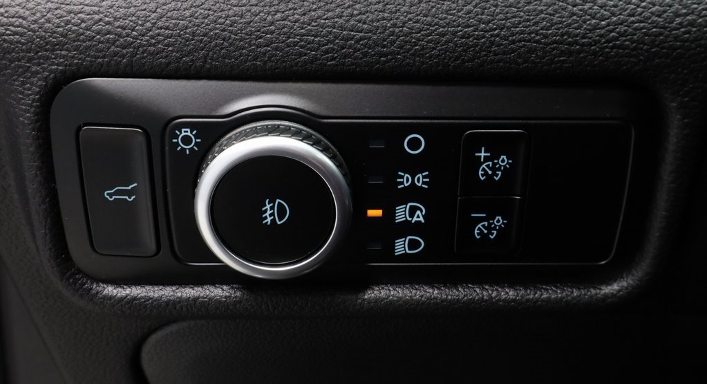 Certified 2024 Ford Explorer ST-Line w/ Class IV Trailer Tow Package image 28