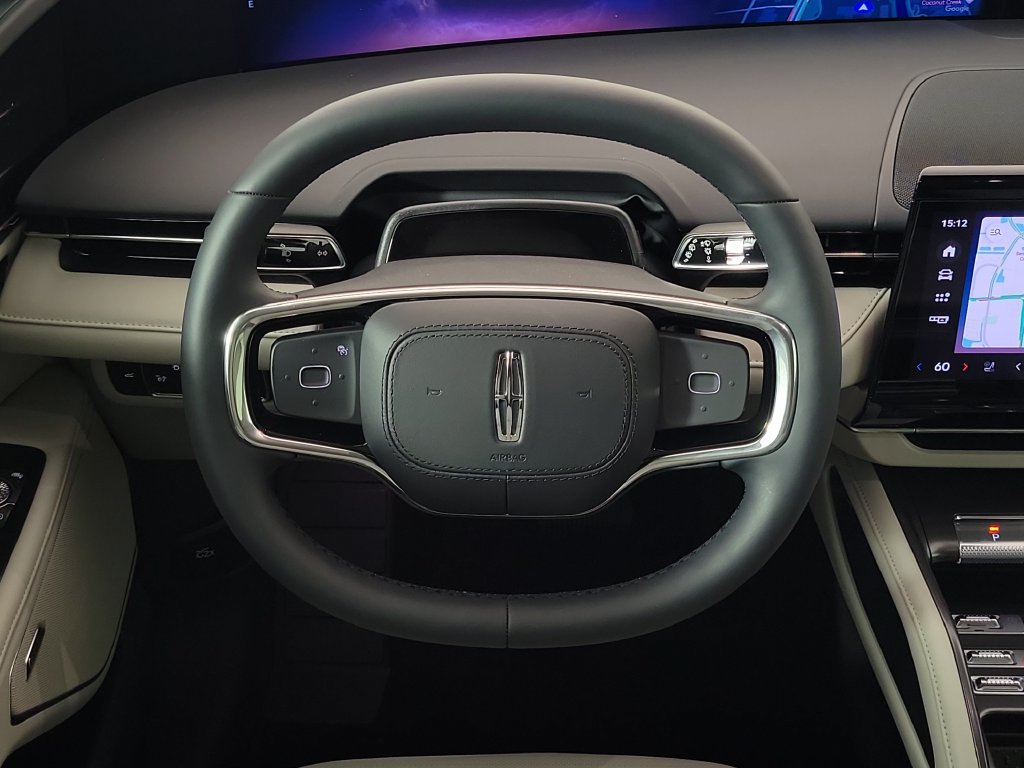 New 2026 Lincoln Nautilus Reserve w/ Jet Appearance Package AWD/4WD image 11