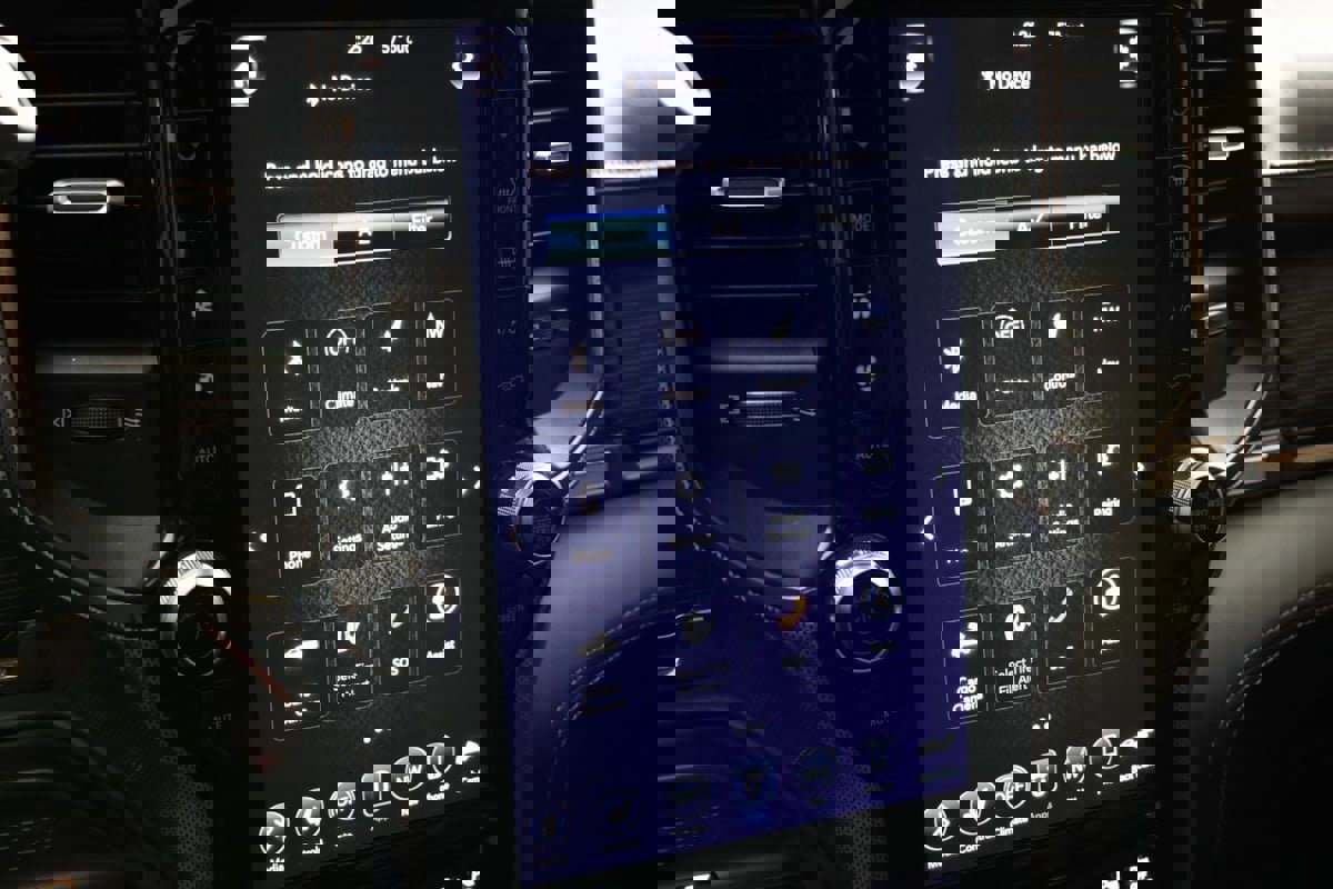 Used 2019 RAM 2500 Limited image 50