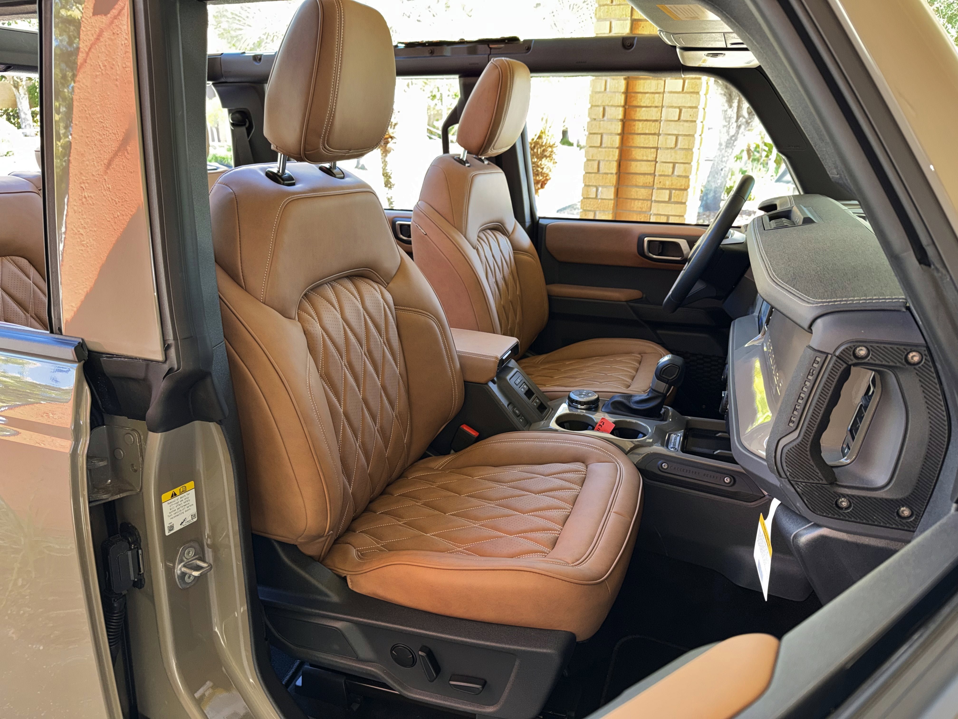 Used 2025 Ford Bronco Outer Banks AWD/4WD image 27