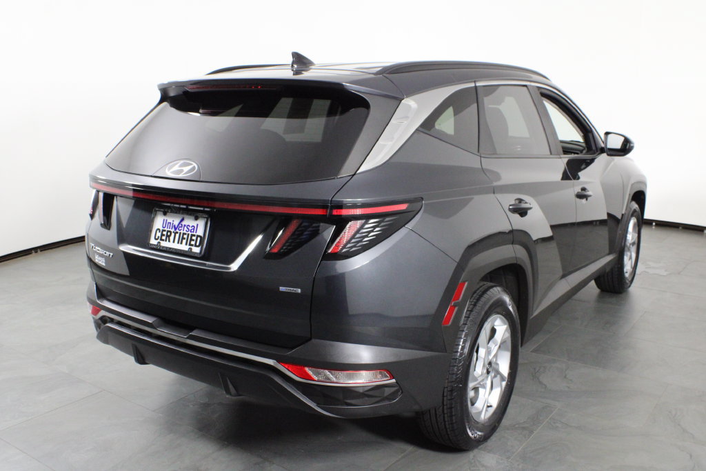 Used 2022 Hyundai Tucson SEL w/ Cargo Package AWD/4WD image 4