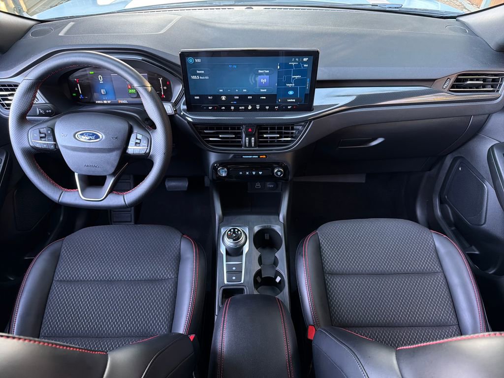 Used 2025 Ford Escape ST-Line w/ Equipment Group 301A image 28