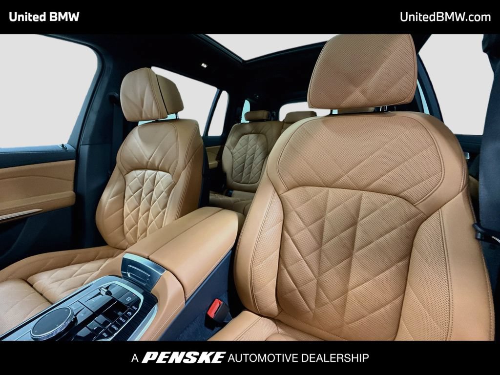 New 2027 BMW X7 xDrive40i w/ M Sport Package AWD/4WD image 5