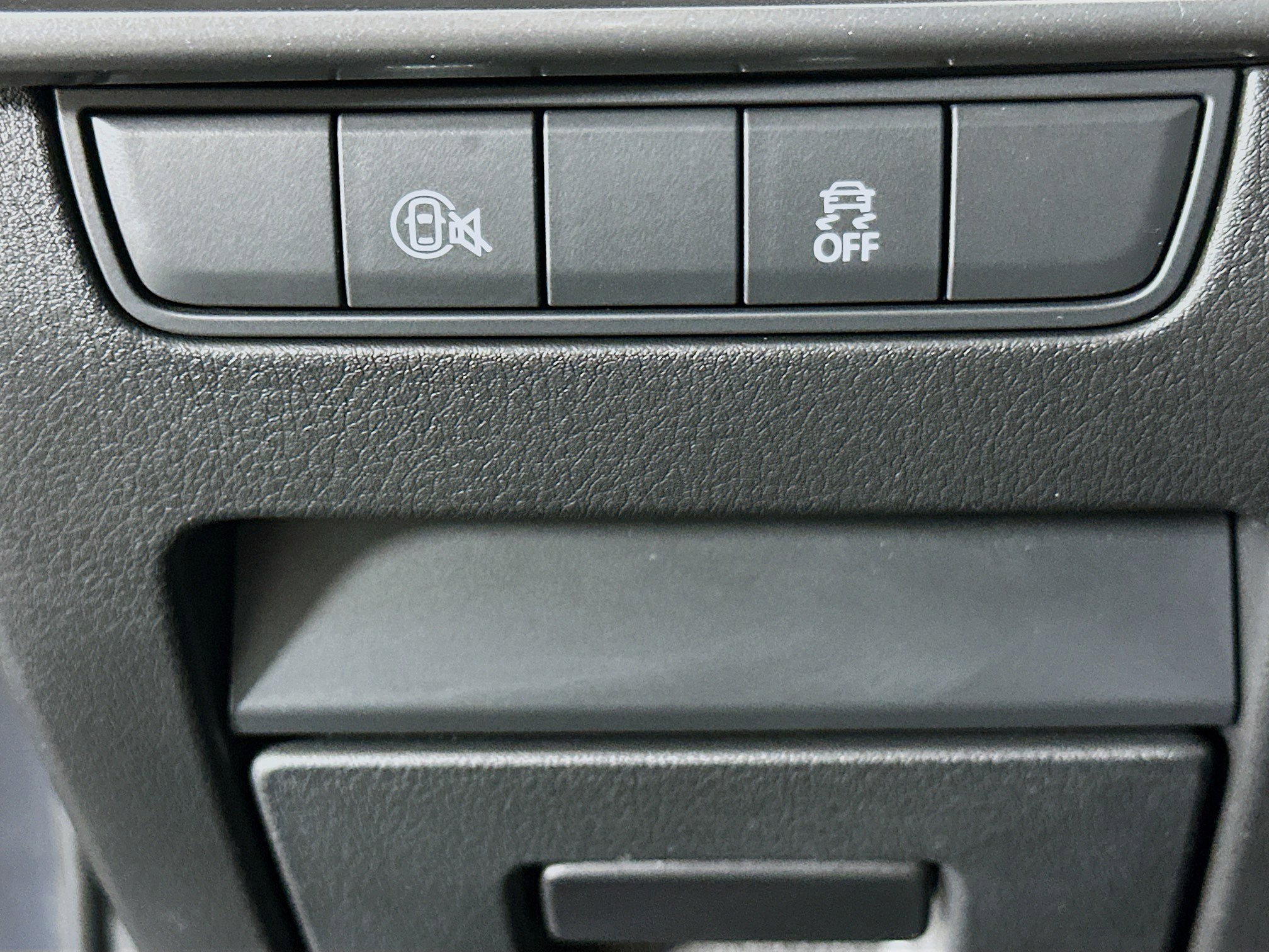 Used 2024 MAZDA MAZDA3 s image 17