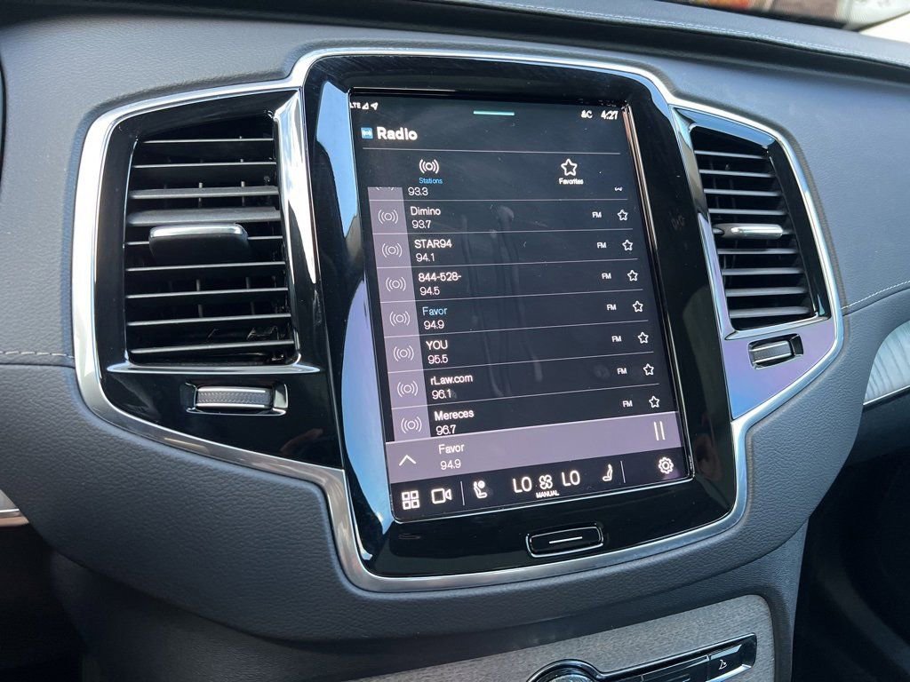 Used 2023 Volvo XC90 B6 Ultimate image 4