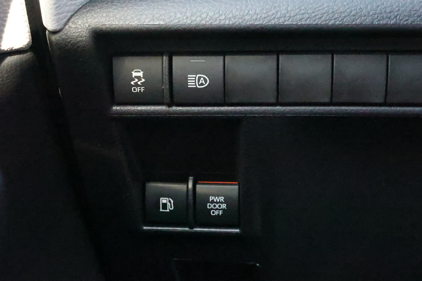 New 2026 Toyota Sienna XLE FWD image 24