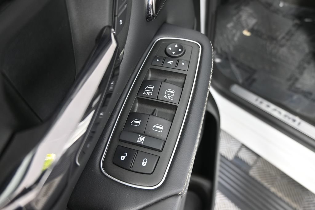 Used 2024 RAM 1500 Limited AWD/4WD image 20