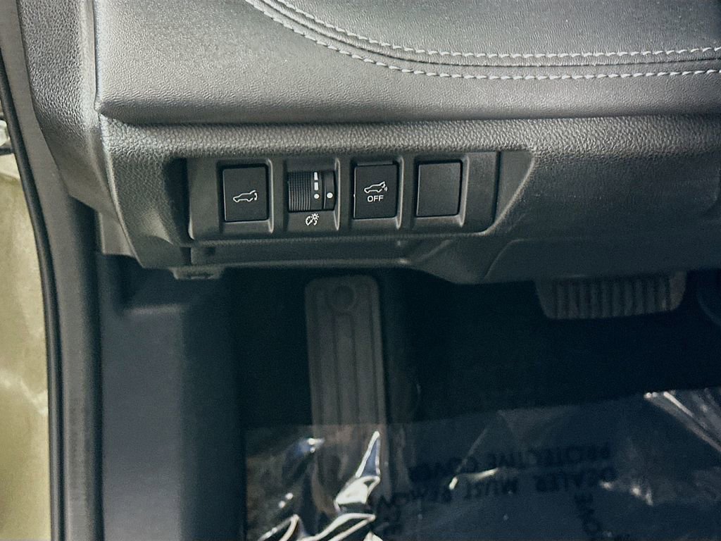 Certified 2023 Subaru Outback Touring XT image 15