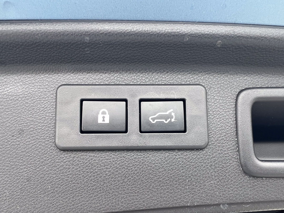 Used 2023 Subaru Forester Limited AWD/4WD image 6