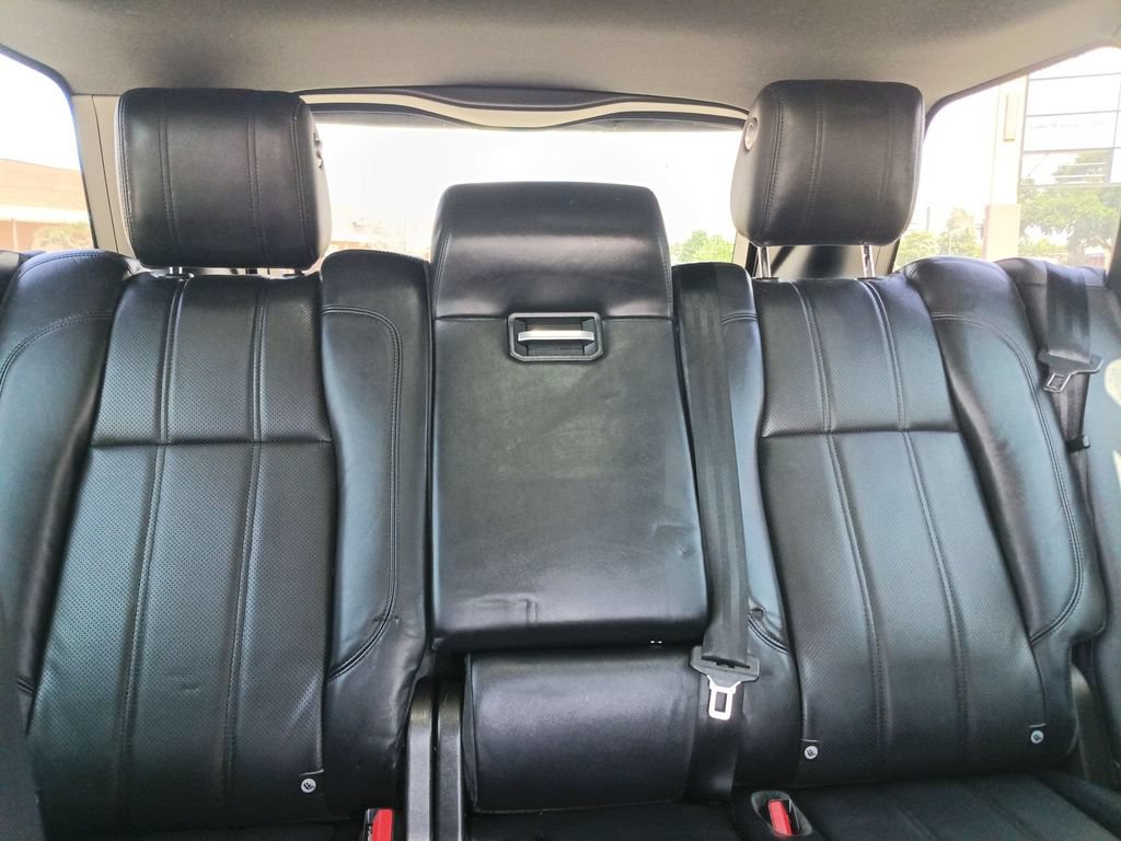 Used 2017 Land Rover Range Rover HSE AWD/4WD image 33