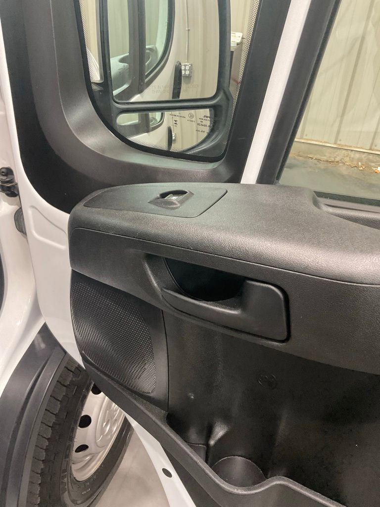 Used 2023 RAM ProMaster 2500 FWD image 13