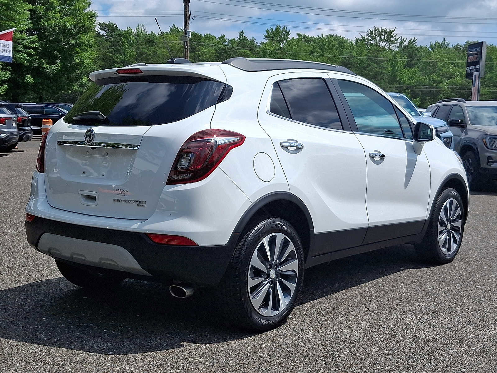 Used 2022 Buick Encore Preferred w/ Safety Package image 6