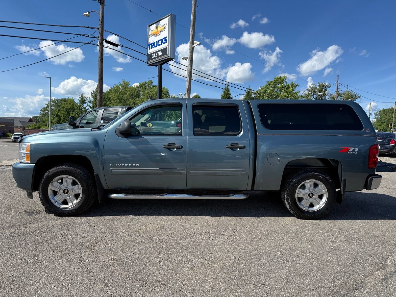 Used 2011 Chevrolet Silverado 1500 LT w/ All-Star Edition AWD/4WD image 3