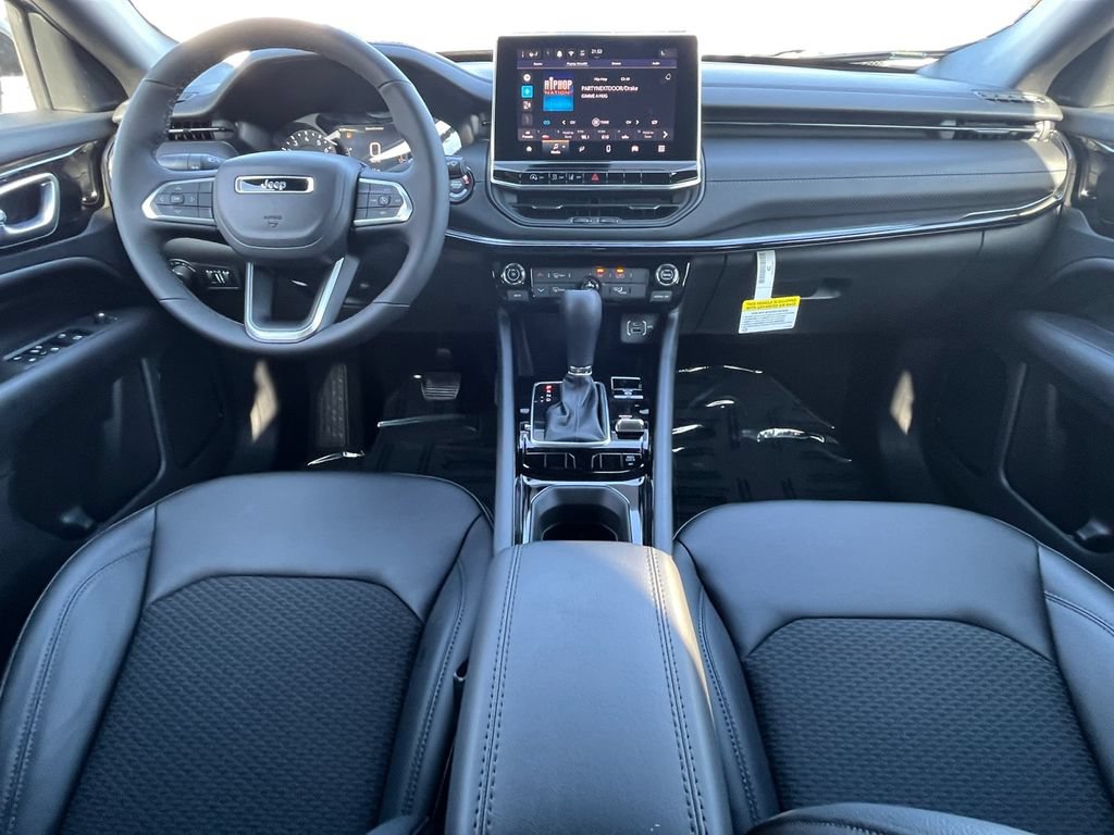 New 2026 Jeep Compass Latitude AWD/4WD image 20
