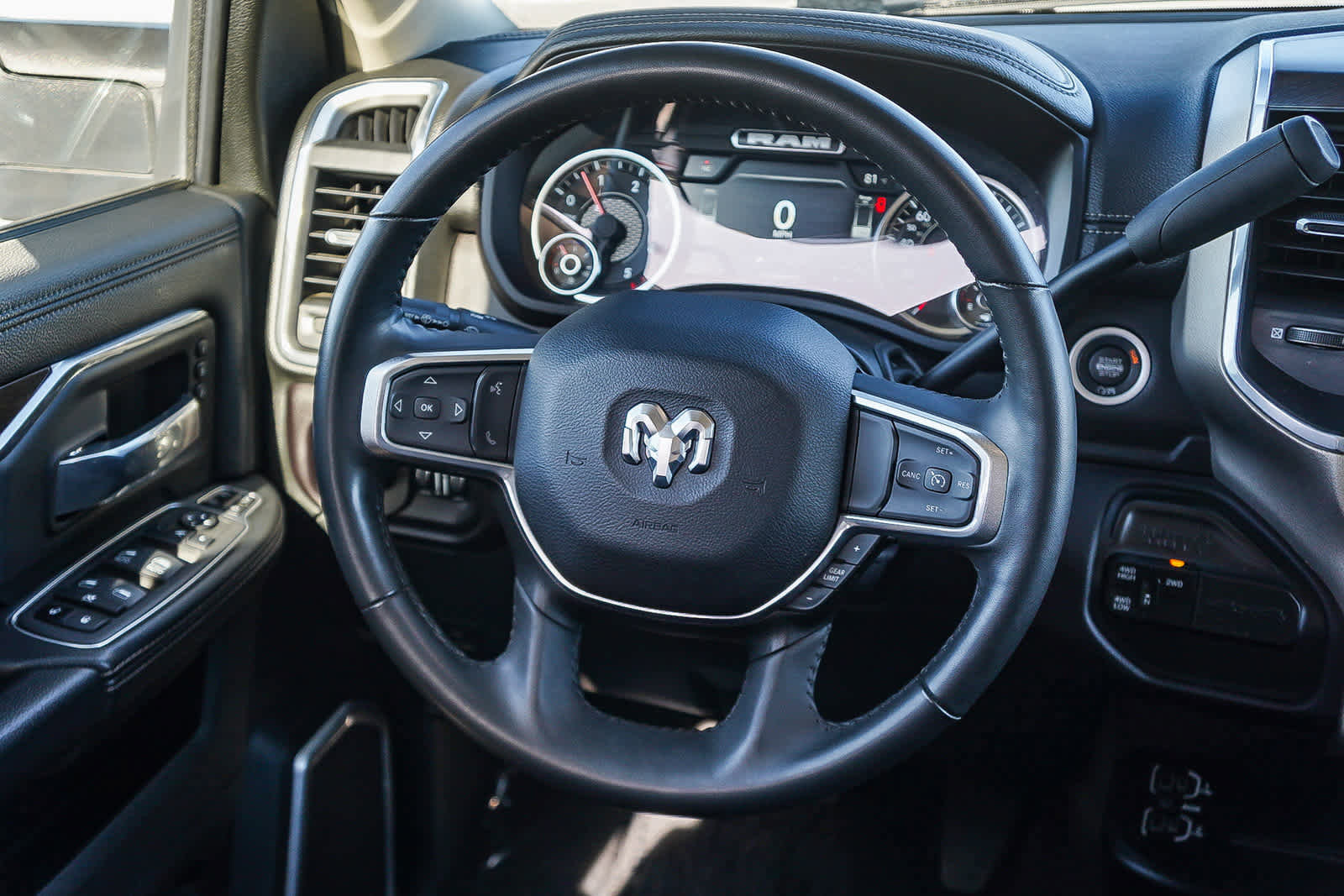 Used 2024 RAM 2500 Laramie image 16