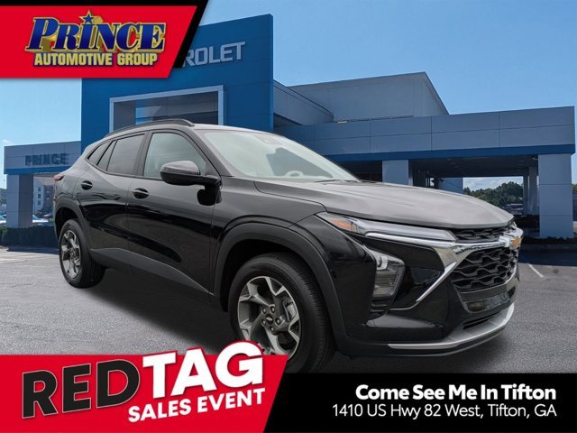 New 2025 Chevrolet Trax LT w/ Driver Confidence Package