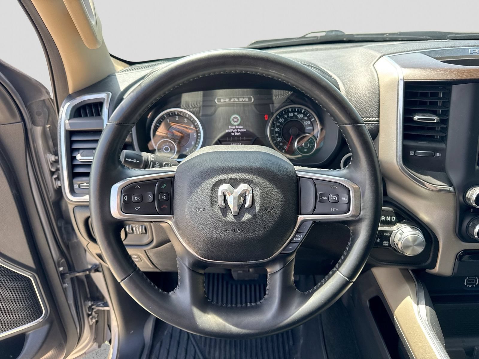 Used 2021 RAM 1500 Laramie AWD/4WD image 26
