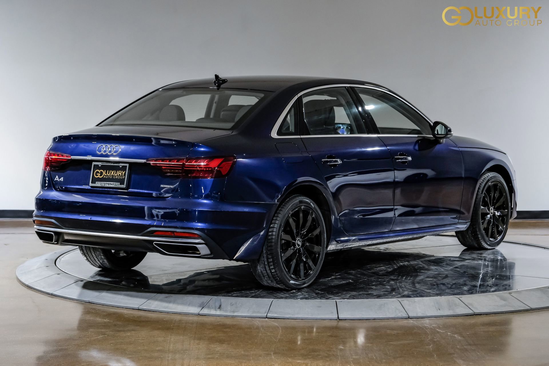 Used 2022 Audi A4 2.0T Premium image 10