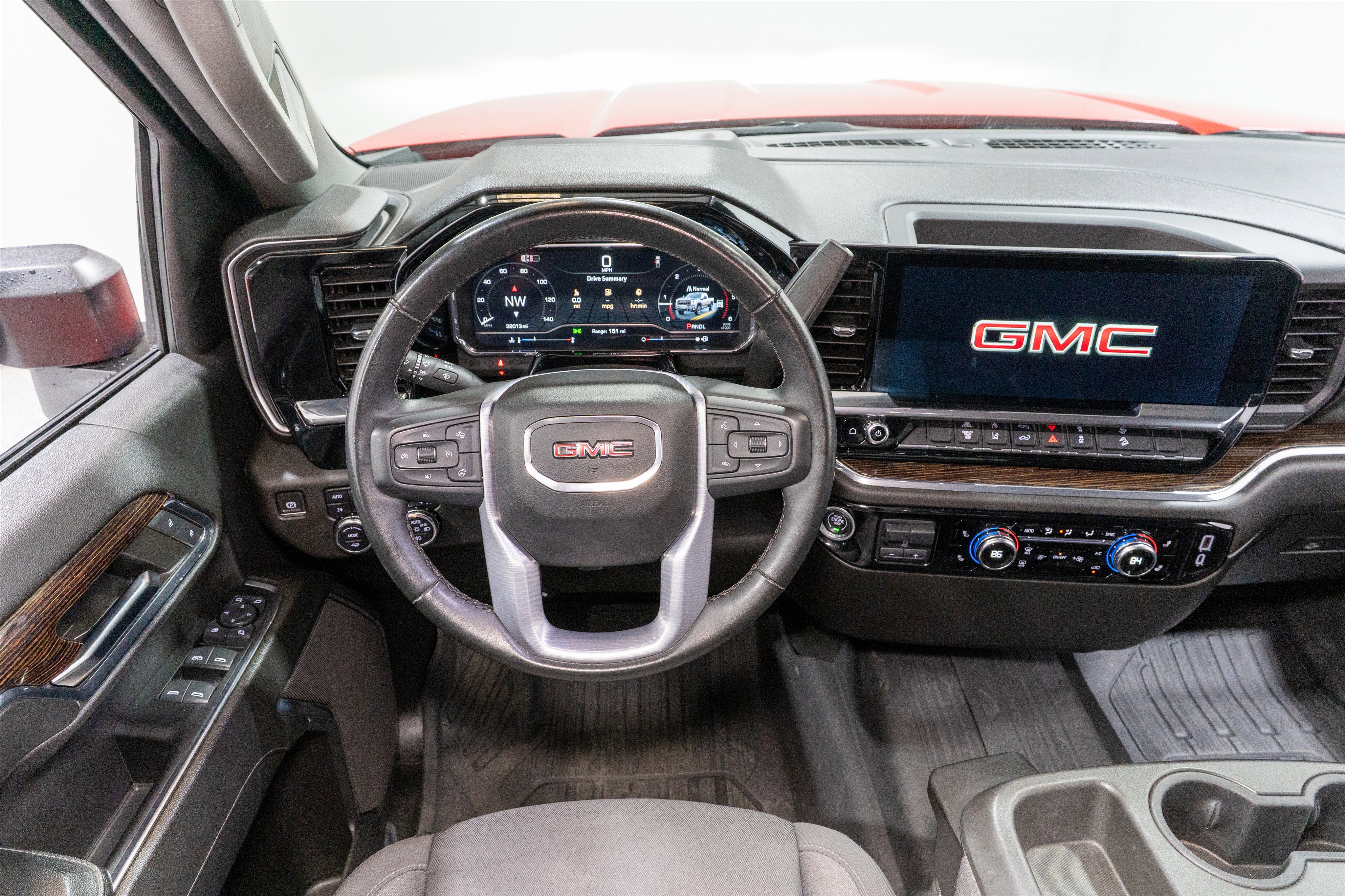 Used 2024 GMC Sierra 2500 SLE w/ SLE Value Package image 14