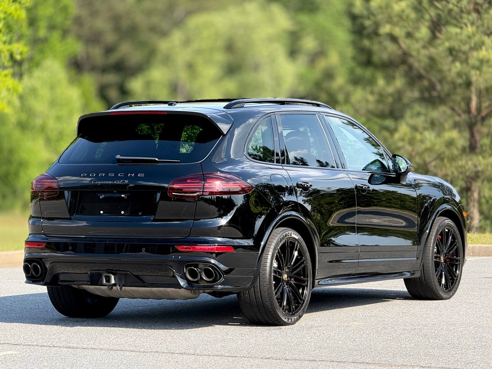 Used 2016 Porsche Cayenne GTS AWD/4WD image 11