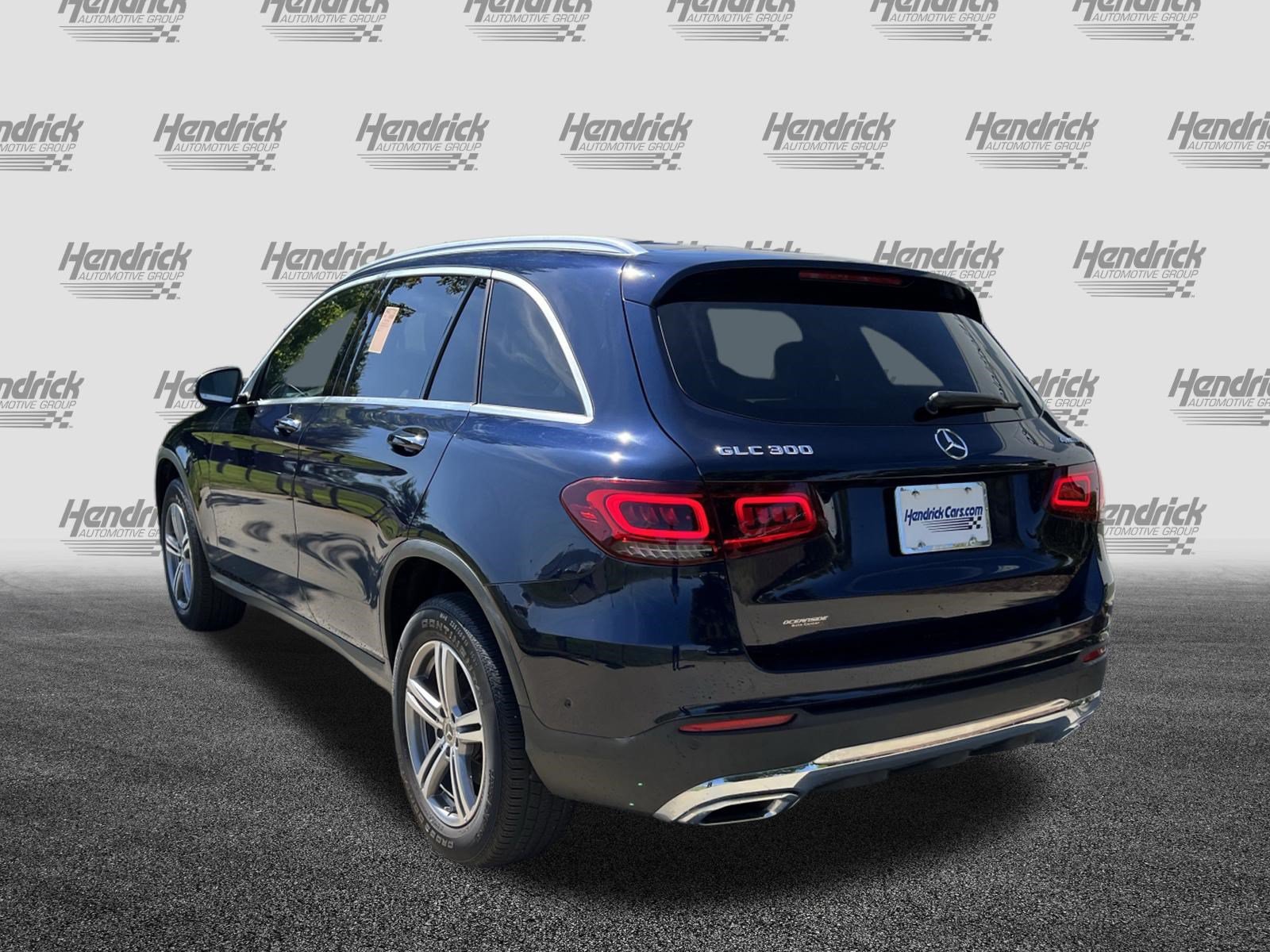 Used 2022 Mercedes-Benz GLC 300 4MATIC w/ Premium Package Lite image 9