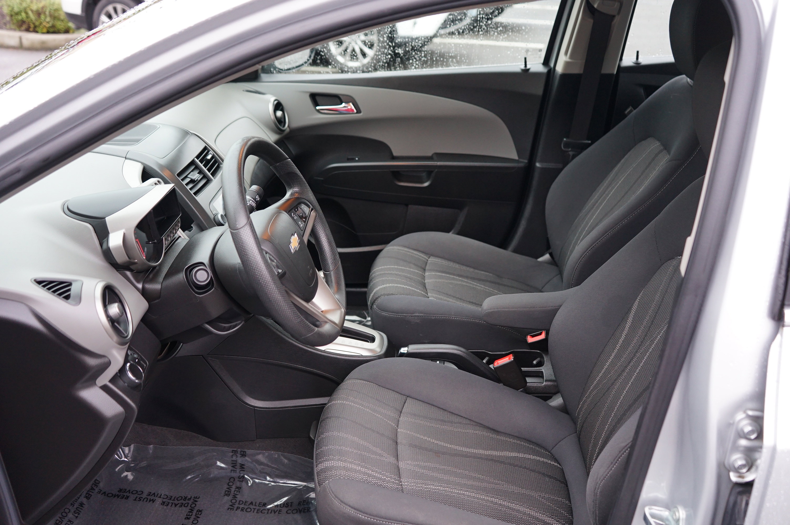 Used 2015 Chevrolet Sonic LT image 22